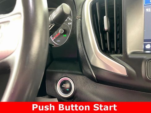 Certified 2018 GMC Terrain SLE w/ Driver Convenience Package image 5