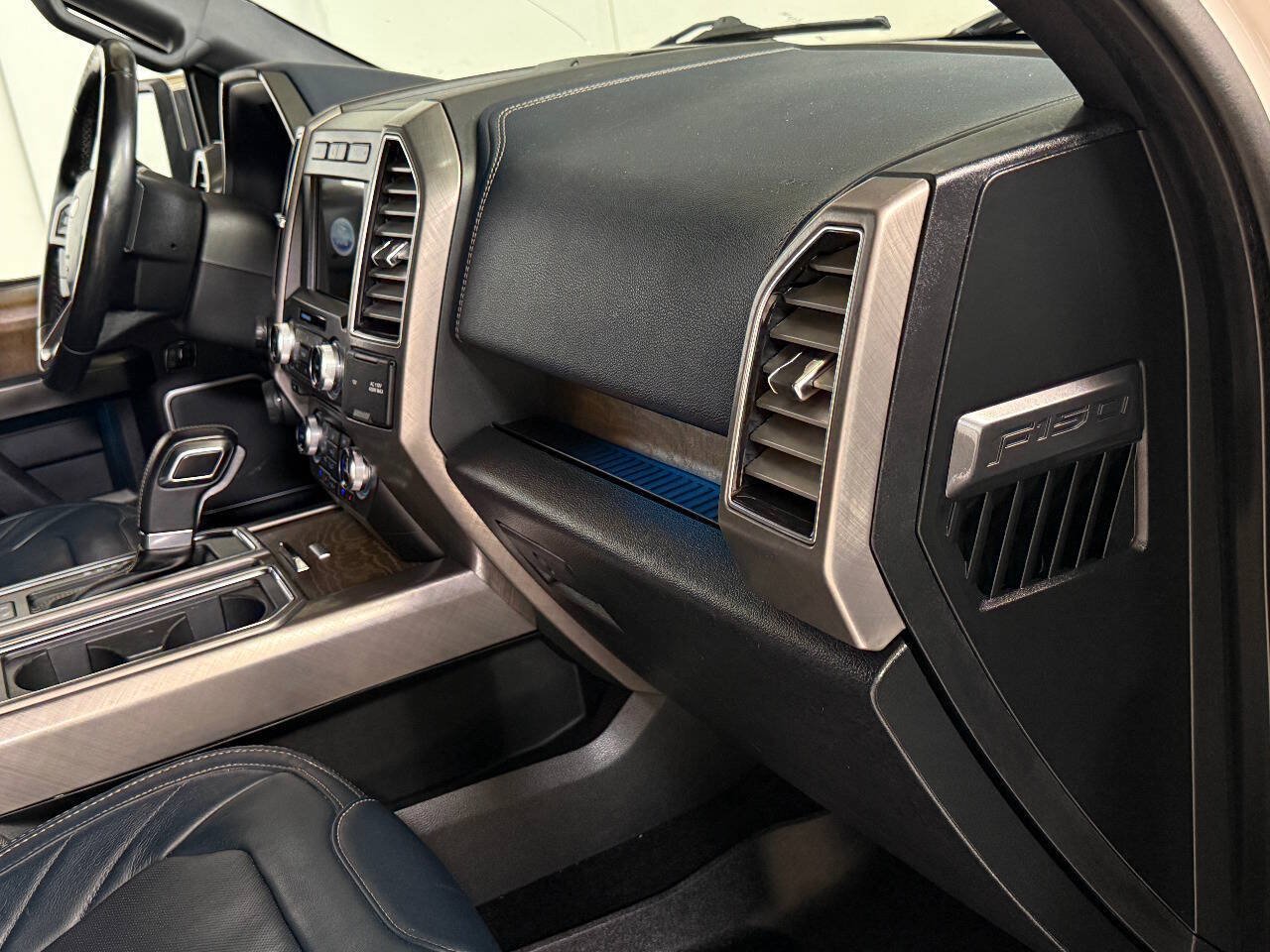 Used 2018 Ford F150 Limited w/ Trailer Tow Package AWD/4WD image 30