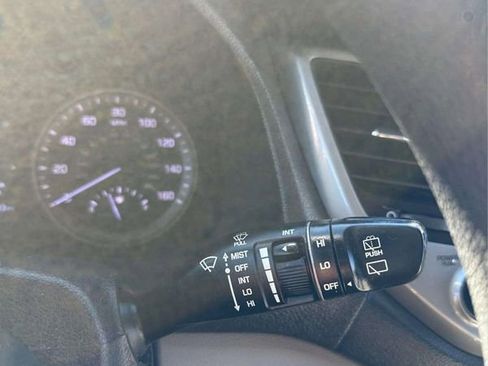 Used 2016 Hyundai Tucson SE image 27