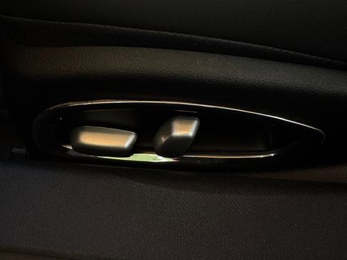 Used 2022 Chevrolet Camaro ZL1 RWD image 76