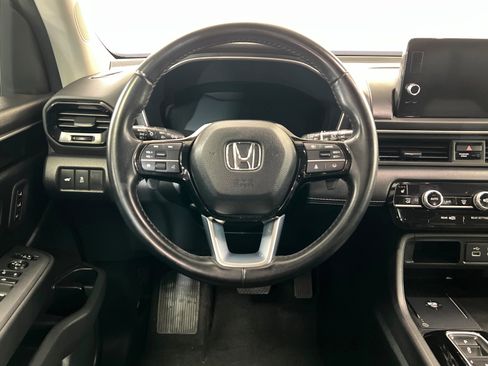 Used 2023 Honda Pilot EX-L image 12