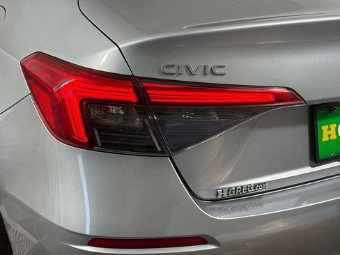 Used 2023 Honda Civic Sport image 36