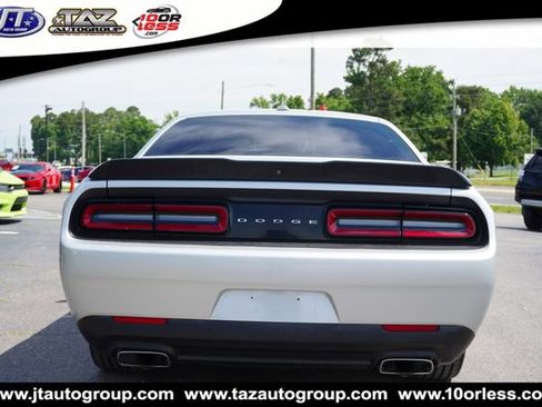 Used 2019 Dodge Challenger R/T Scat Pack RWD image 6