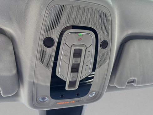 Used 2024 Audi Q7 3.0T Premium Plus image 24