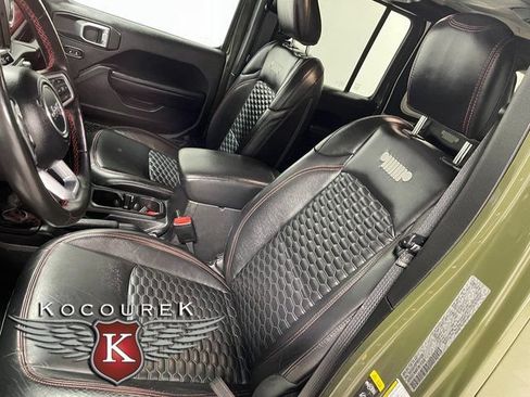 Used 2023 Jeep Wrangler Unlimited Rubicon w/ Steel Bumper Group AWD/4WD image 12