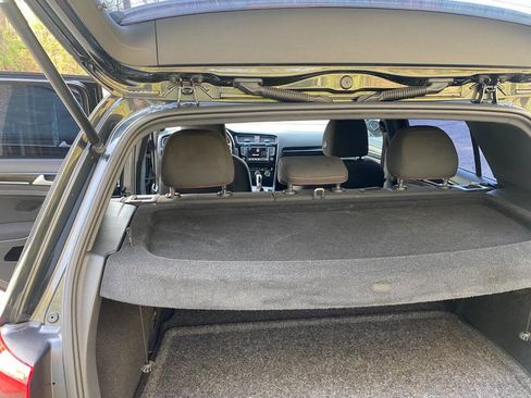 Used 2017 Volkswagen GTI Sport image 46