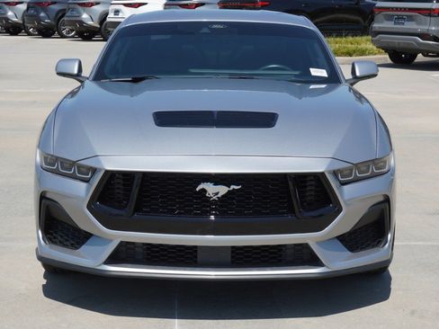 Used 2024 Ford Mustang GT Premium RWD image 2