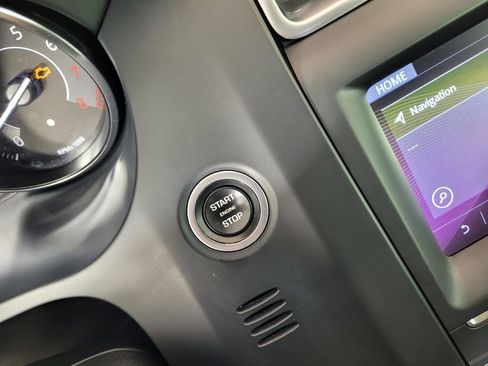 Used 2019 Jaguar E-PACE S AWD/4WD image 14