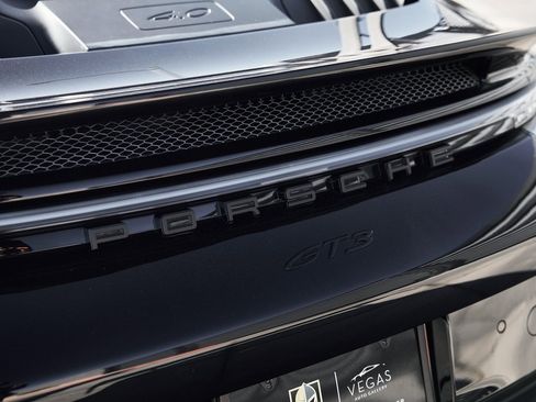Used 2023 Porsche 911 GT3 image 12