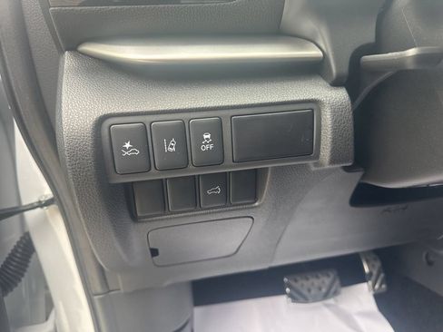 New 2026 Mitsubishi Eclipse Cross SEL AWD/4WD image 28