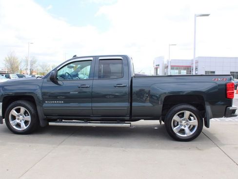 Used 2018 Chevrolet Silverado 1500 LT w/ All Star Edition image 4