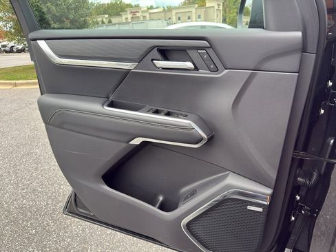 New 2026 GMC Acadia Elevation w/ Elevation Premium Package image 9