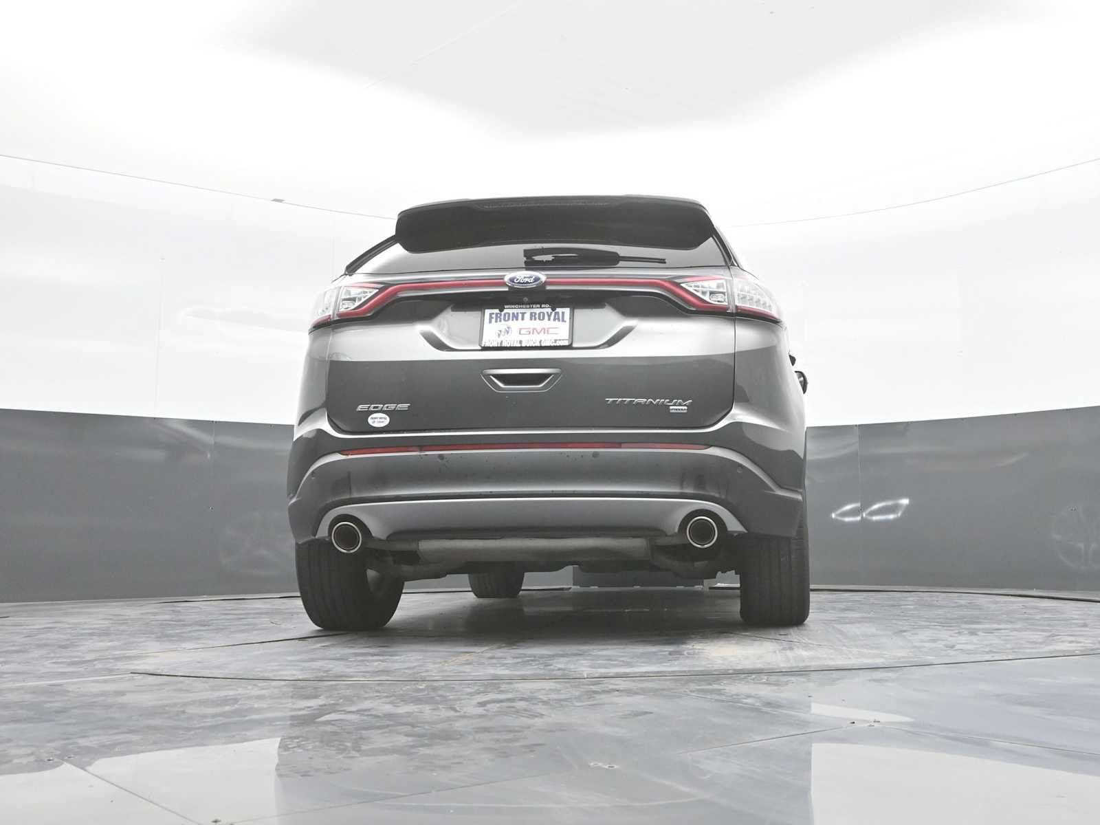 Used 2018 Ford Edge Titanium w/ Equipment Group 301A AWD/4WD image 46
