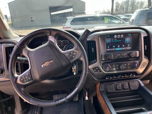 Used 2015 Chevrolet Silverado 3500 LTZ w/ Duramax Plus Package image 7