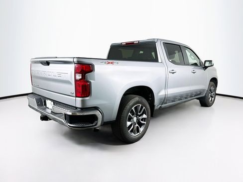Used 2023 Chevrolet Silverado 1500 LT AWD/4WD image 9