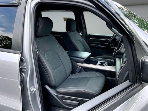 Used 2019 RAM 1500 Big Horn AWD/4WD image 29