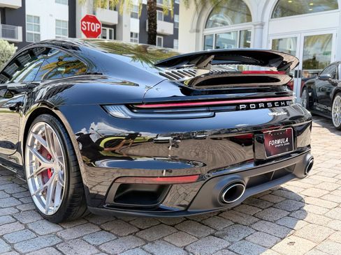Used 2023 Porsche 911 Turbo image 19