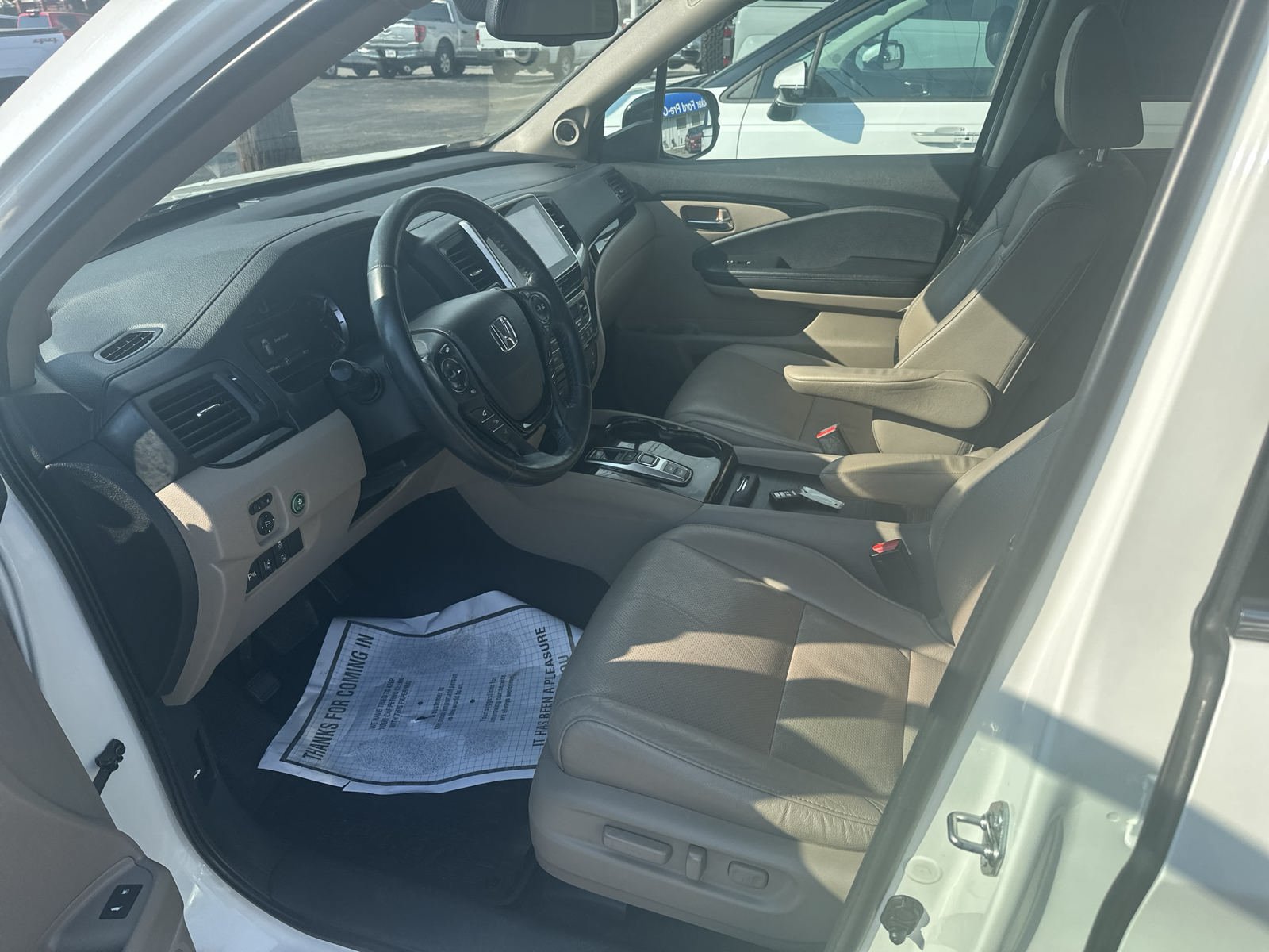 Used 2017 Honda Pilot Elite image 5