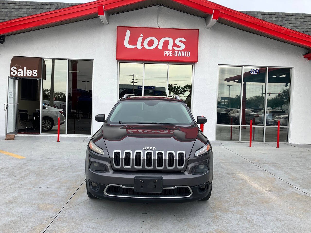Used 2014 Jeep Cherokee Limited w/ Trailer Tow Group AWD/4WD image 1