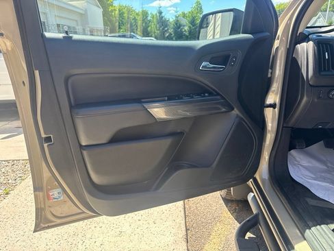 Used 2022 GMC Canyon AT4 AWD/4WD image 22