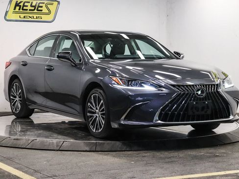 Certified 2025 Lexus ES 350 w/ Premium Package FWD image 5