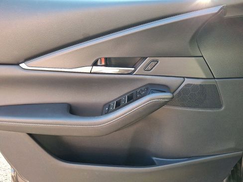 Used 2023 MAZDA CX-30 AWD 2.5 S w/ Preferred Package image 12