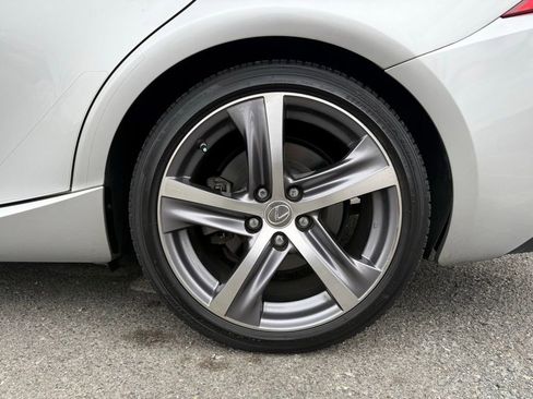 Used 2018 Lexus IS 300 w/ Comfort Package image 18