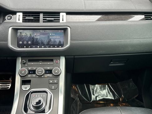 Used 2019 Land Rover Range Rover Evoque HSE Dynamic image 29