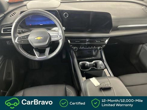 Used 2026 Chevrolet Traverse LT AWD/4WD image 18