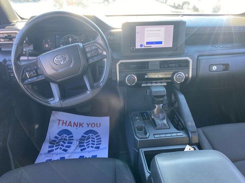 Used 2024 Toyota Tacoma SR image 9