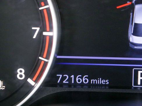 Used 2021 Nissan Altima 2.5 SR FWD image 16