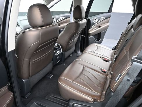 Certified 2019 INFINITI QX60 Luxe w/ Essential Package AWD/4WD image 12