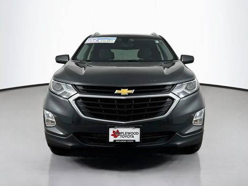 Used 2018 Chevrolet Equinox LT w/ Sun & Infotainment Package AWD/4WD image 2