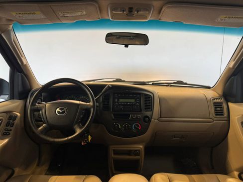Used 2002 MAZDA Tribute ES image 9