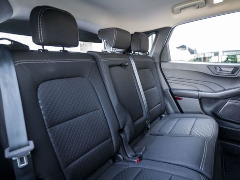 Used 2025 Ford Escape Active w/ Tech Pack #1 AWD/4WD image 32