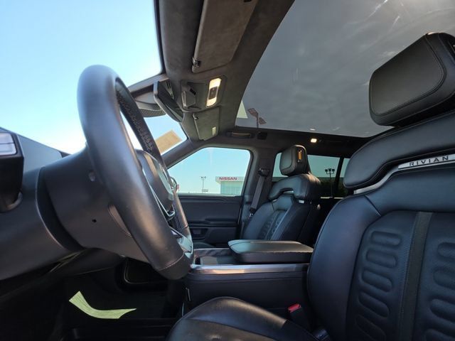 Used 2023 Rivian R1S Launch Edition Quad AWD/4WD image 7