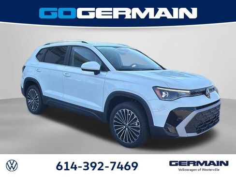 New 2026 Volkswagen Taos SE FWD image 5