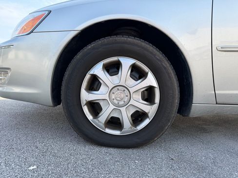 Used 2004 Toyota Avalon XL FWD image 7