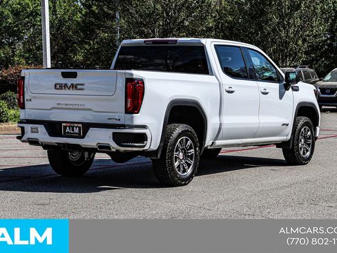 Used 2026 GMC Sierra 1500 AT4 image 7
