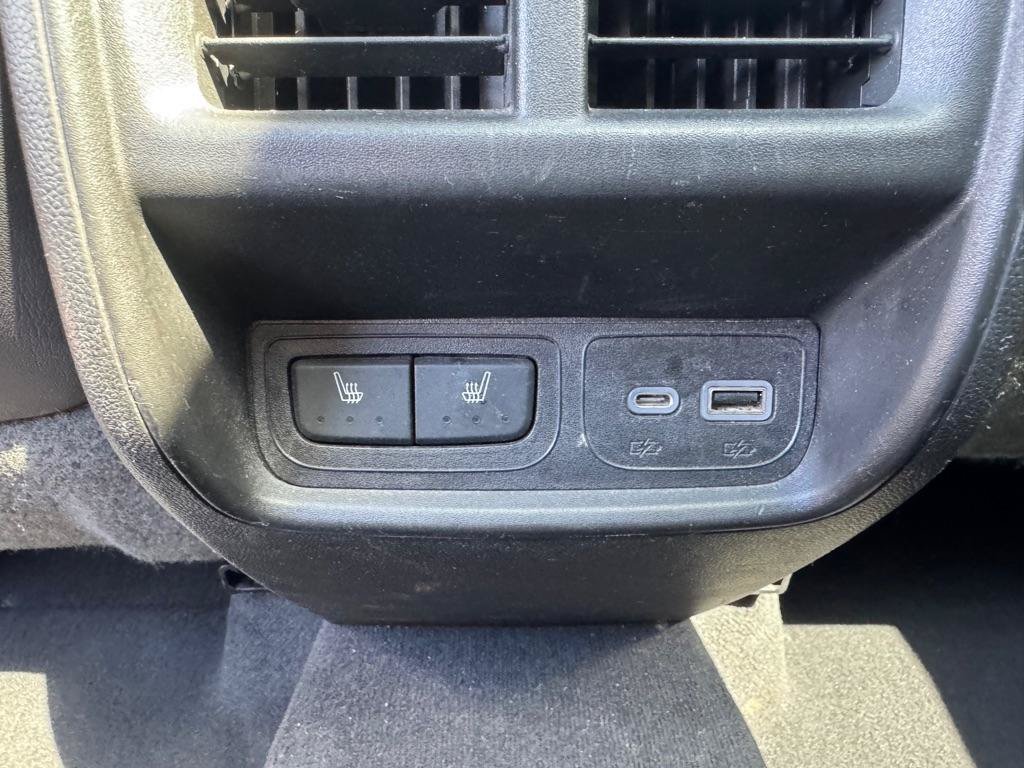Used 2019 Cadillac XT4 Sport AWD/4WD image 32
