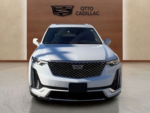 Certified 2024 Cadillac XT6 Luxury AWD/4WD image 9