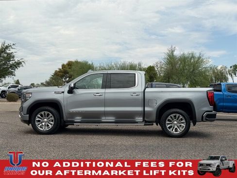 Used 2025 GMC Sierra 1500 Denali w/ Technology Package AWD/4WD image 10