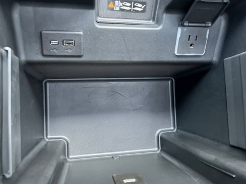 Used 2026 Chevrolet Silverado 3500 LTZ w/ LTZ Plus Package image 56