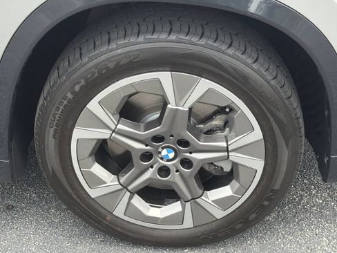 Used 2024 BMW X1 xDrive28i AWD/4WD image 11