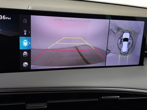 Used 2026 Genesis GV70 2.5T Advanced image 21