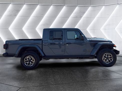 New 2026 Jeep Gladiator Rubicon AWD/4WD image 9