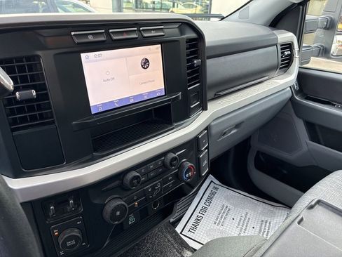 Used 2023 Ford F350 XLT image 25
