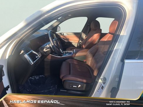 Used 2024 BMW X5 sDrive40i w/ Parking Assistance Package image 12