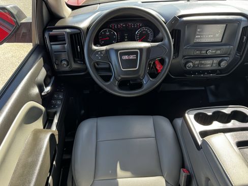 Used 2018 GMC Sierra 1500 2WD Crew Cab w/ Sierra Convenience Package image 14