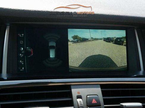 Used 2017 BMW X3 xDrive28i image 32